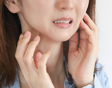 食いしばり・歯ぎしりが気になる